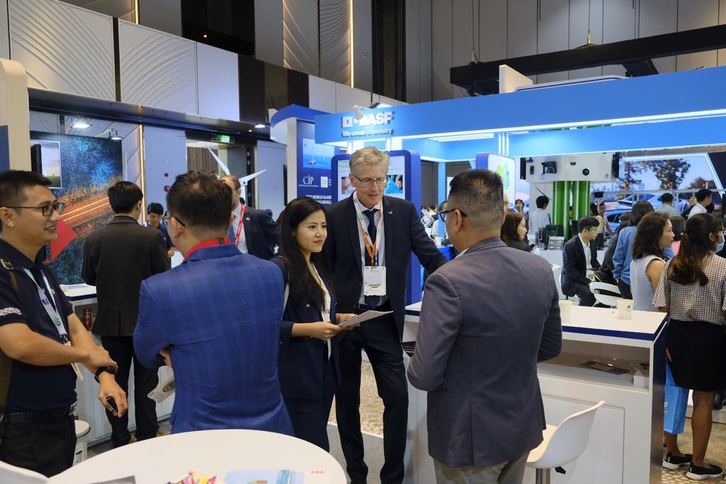 Norwegian businesses introduce green technologies, solutions at GEFE 2022